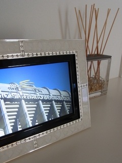 �t�H�g�t���[���Ɂ�