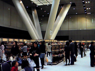 ���K�X�^�W�I�̑O�Ɂ�