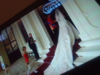 ���C�����E�F�f�B���O��