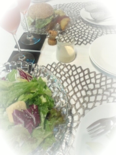 �����ɁE�E�E��